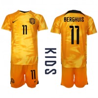 Nederland Steven Berghuis #11 Fotballklær Hjemmedraktsett Barn VM 2022 Kortermet (+ korte bukser)